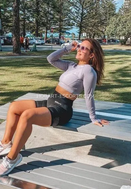 Hobart escorts Emma — 1