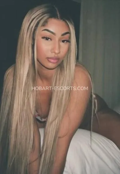 Escort djevojka Elin - Hobart