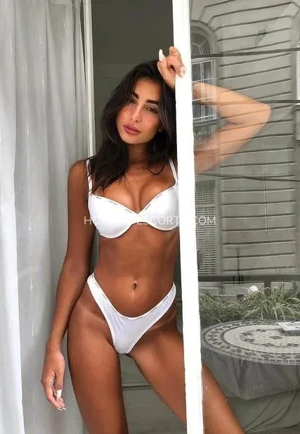 Hobart escorts Jadyn — 6