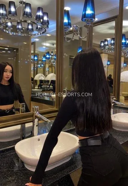 Hobart escorts Annika — 7