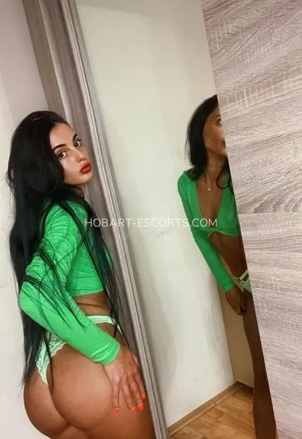 Escort djevojka Ulla - Hobart