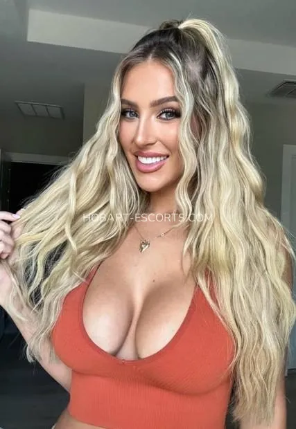 Hobart escorts susanne