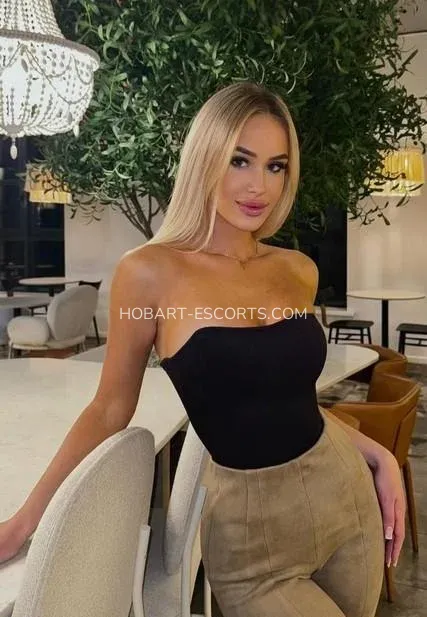 Hobart escorts Ingrid — 4