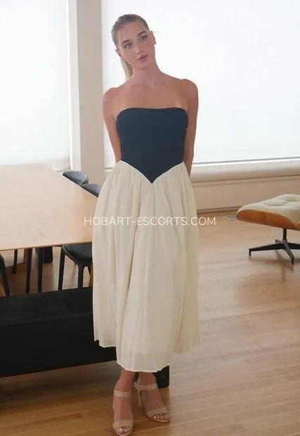 Hobart escorts Milena — 2