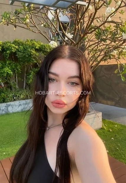 Hobart escorts Jessica — 2