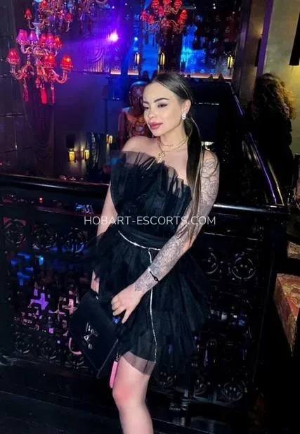 Hobart escorts Carly — 6