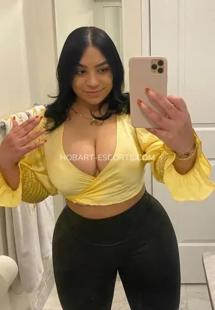 Hobart escorts Simona — 3