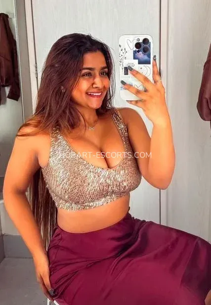 Hobart escorts Amy — 4