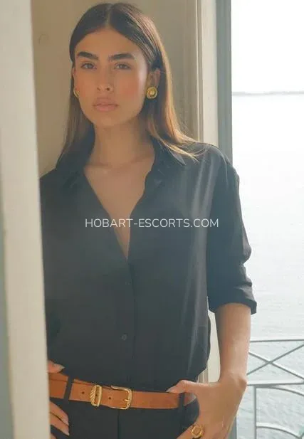 Hobart escorts Yvonne — 4