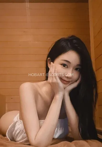 Hobart escorts Sandra — 4