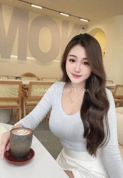 Hobart escorts Michelle — 3