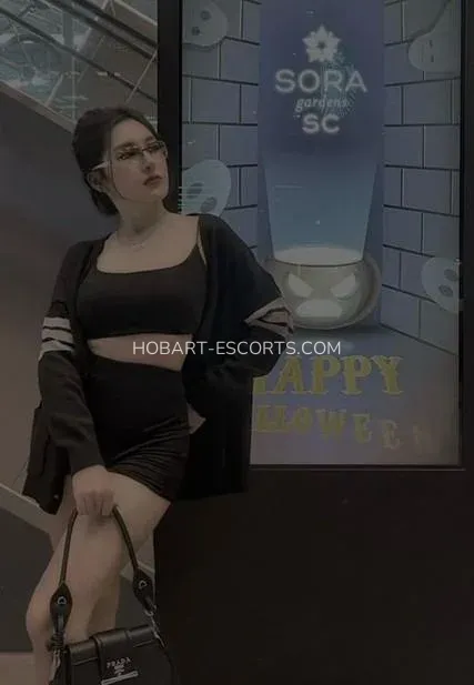 Hobart escorts Natalia — 5