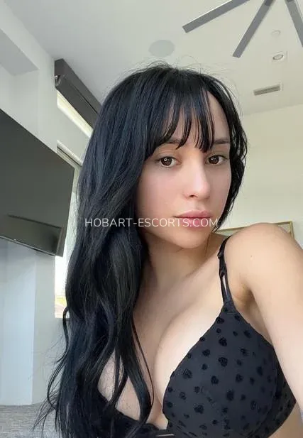 Hobart escorts Katie — 1