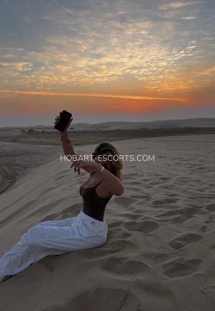 Hobart escorts Belinda — 5
