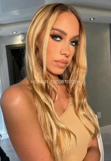 Hobart escorts Ingeborg — 3