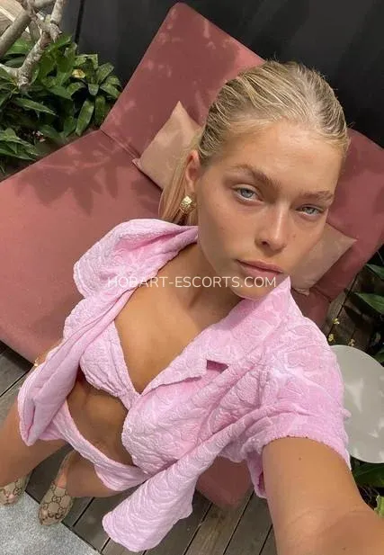 Hobart escorts Malin — 4