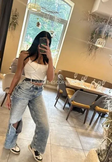 Hobart escorts Margareta — 7