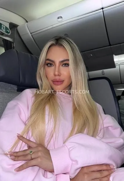 Hobart escorts Susanne — 2