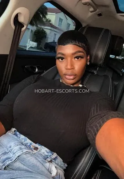 Hobart escorts Yvonne — 5