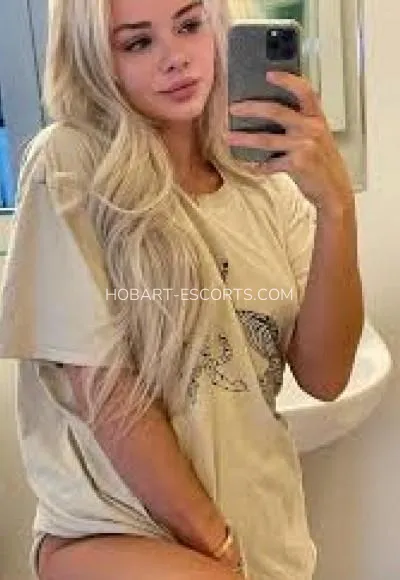 Hobart escorts Jazmin
