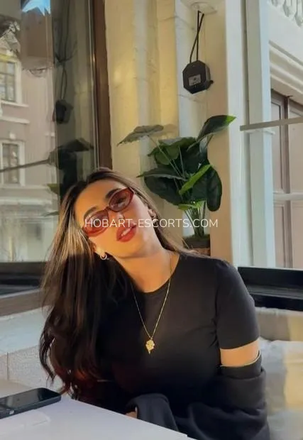 Hobart escorts danielle
