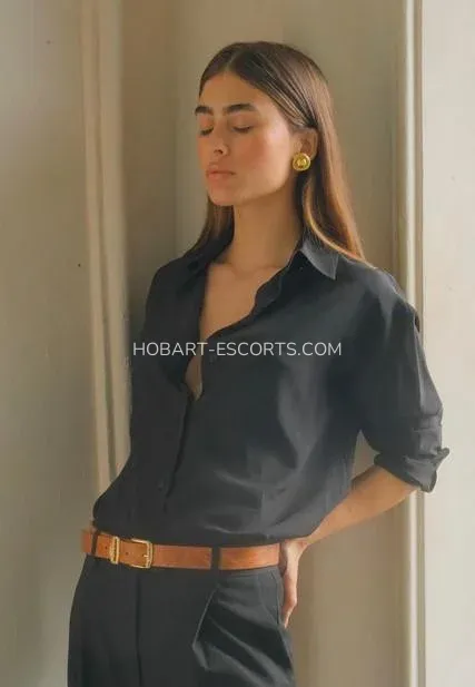Hobart escorts Yvonne — 3
