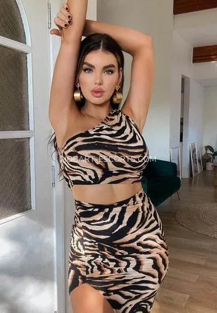 Hobart escorts Nicole — 3