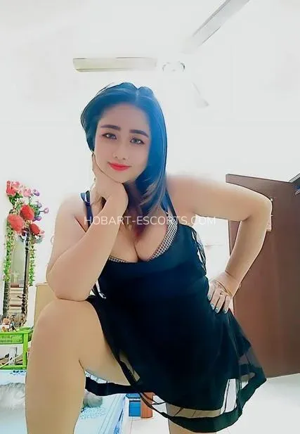 Hobart escorts Inga — 10