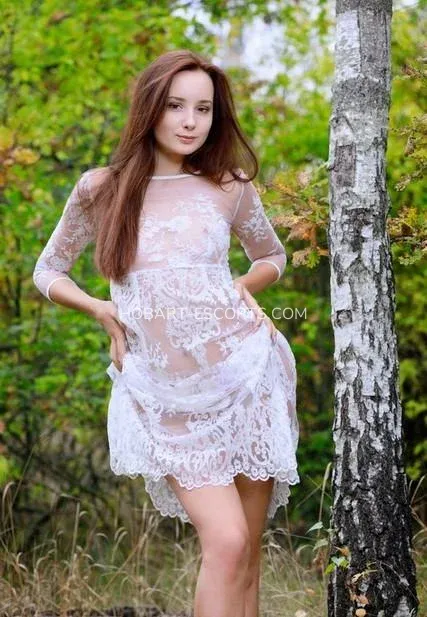 Hobart escorts Sara — 3