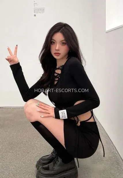 Hobart escorts Alicia — 1