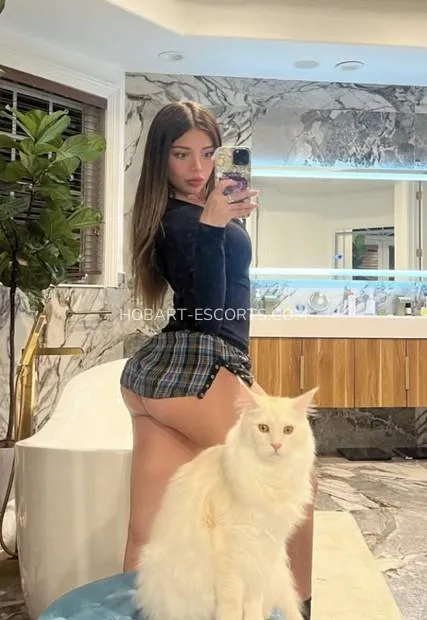 Hobart escorts jazmin