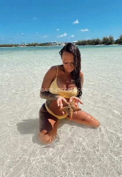 Hobart escorts Nadia — 1