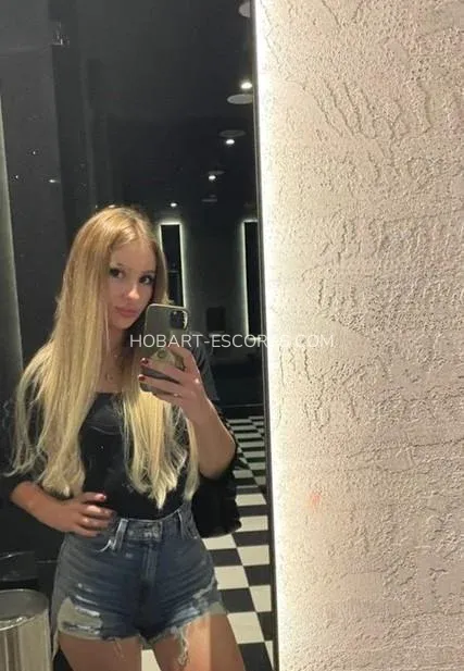 Hobart escorts Breanna — 5