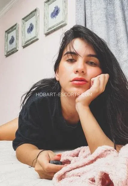 Hobart escorts Stephanie — 1