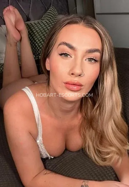 Hobart escorts Celeste — 5