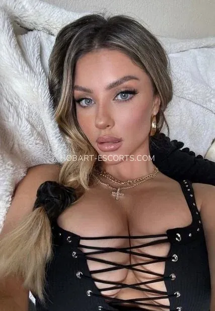 Hobart escorts Jennifer — 8
