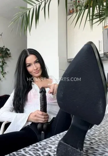 Hobart escorts Ingrid — 1