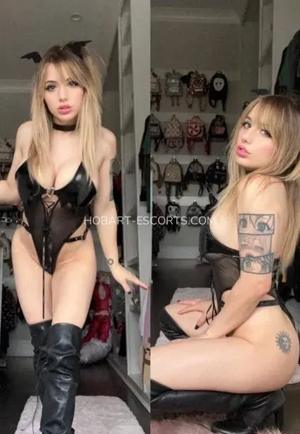 Hobart escorts Oriana — 4