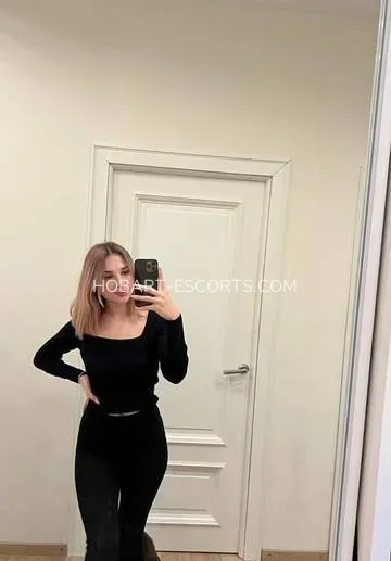 Hobart escorts Therese — 1