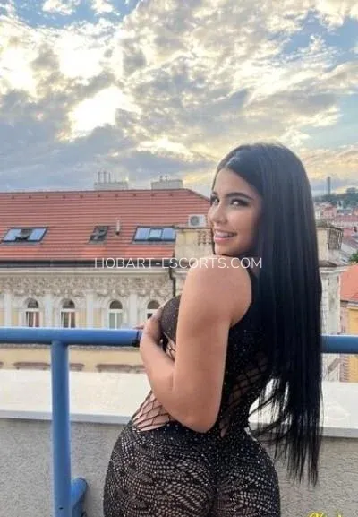 Hobart escorts Alana — 3
