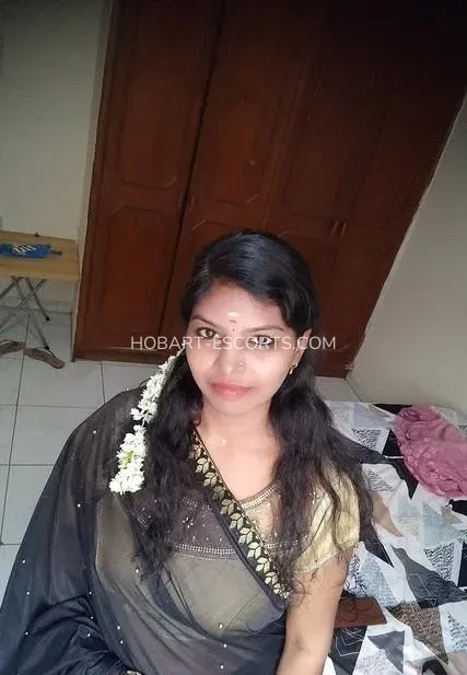 Hobart escorts Ingrid — 1