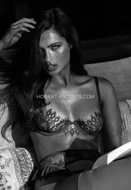Hobart escorts Paige — 6