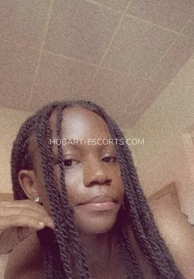 Hobart escorts Sabrina — 6