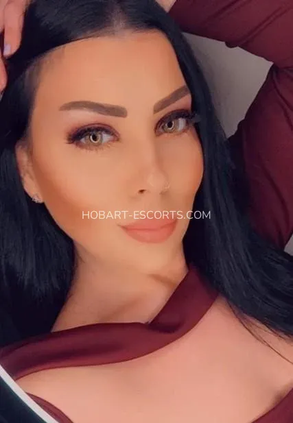 Hobart escorts Susanne — 9
