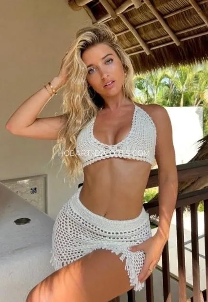 Hobart escorts Karina — 2