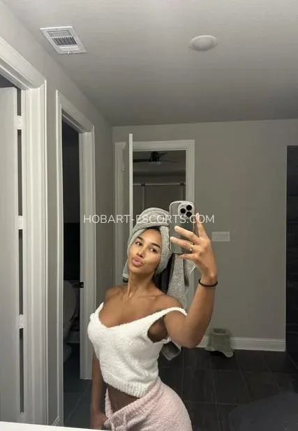 Hobart escorts Ann-marie — 7