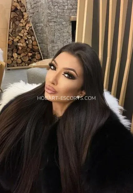 Hobart escorts Alicia — 4