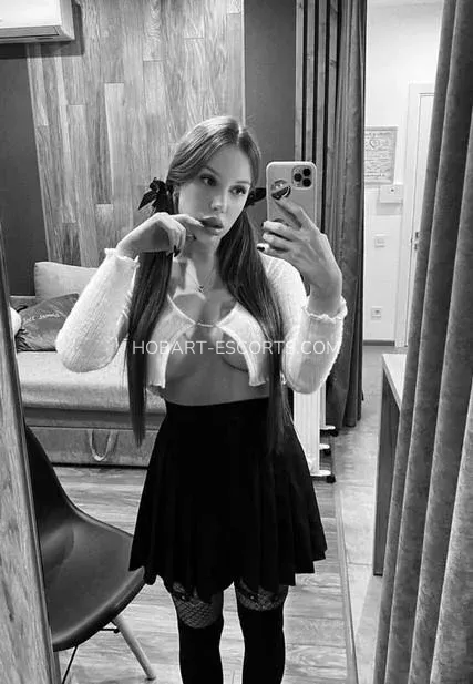 Hobart escorts Alexia — 1