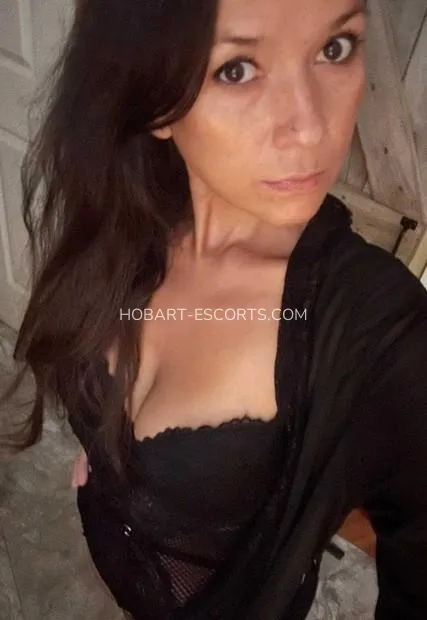 Hobart escorts inga