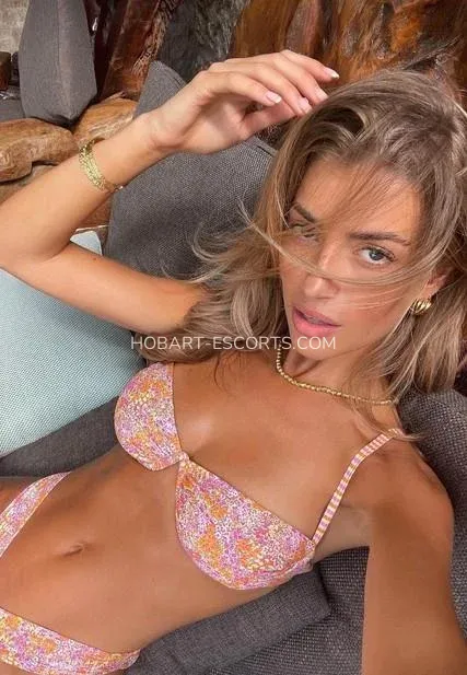 Hobart escorts Ingegerd — 4